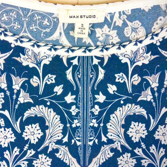 Max Studio Floral Pattern Shift Dress - Picture 4 of 4